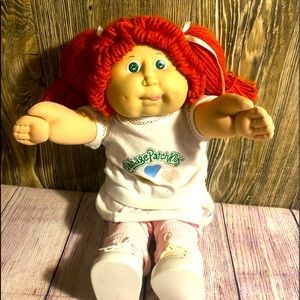 Vintage cabbage patch doll 1982